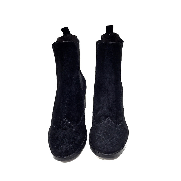 🌹Sesto Meucci Black Suede Wingtip Boots🌹 - Picture 5 of 8